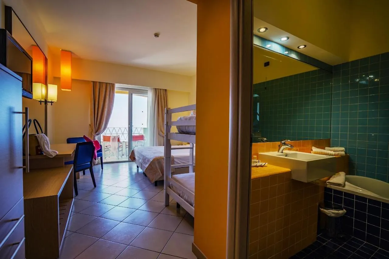 Hotel Gh Avalon Sikani Gioiosa Marea
