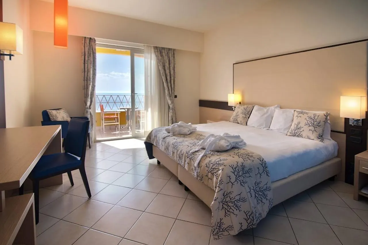 Gh Avalon Sikani Gioiosa Marea Hotel