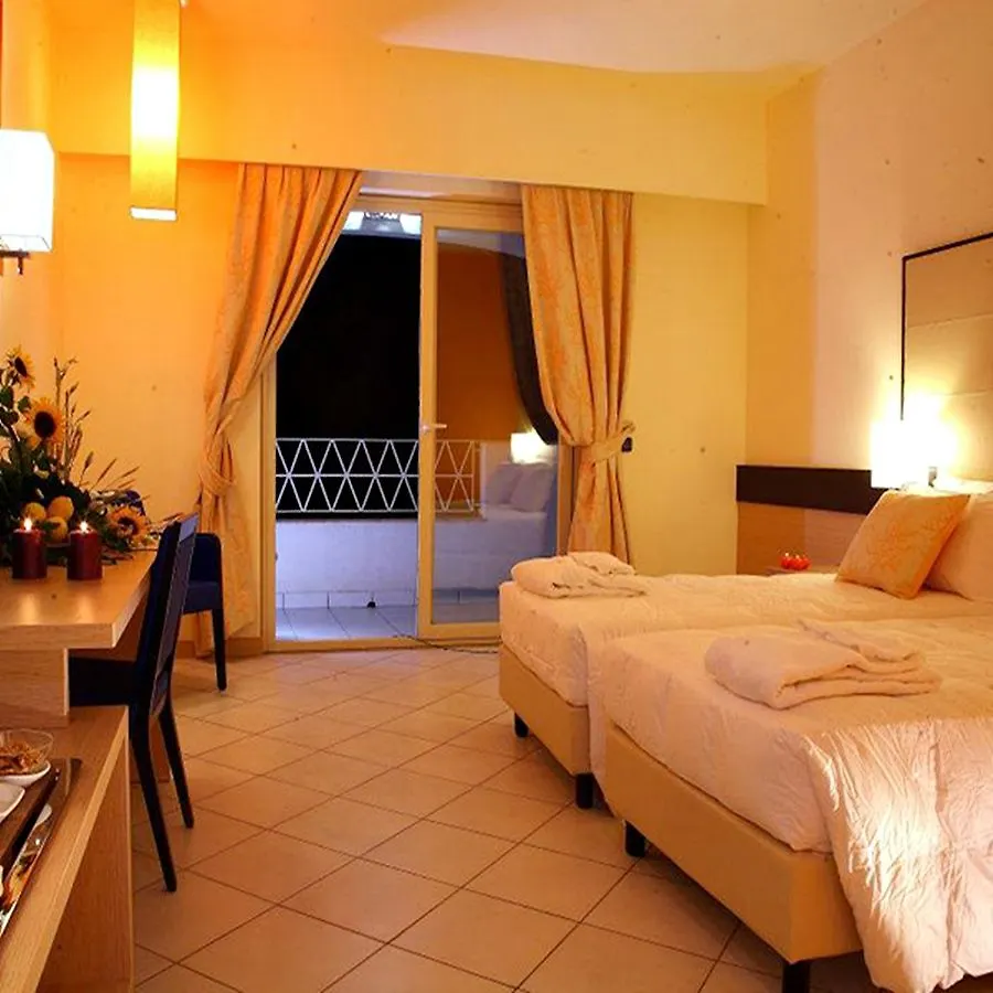 Hotel Gh Avalon Sikani Gioiosa Marea